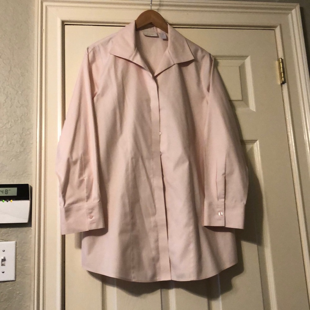 Chico’s no iron Oxford covered button